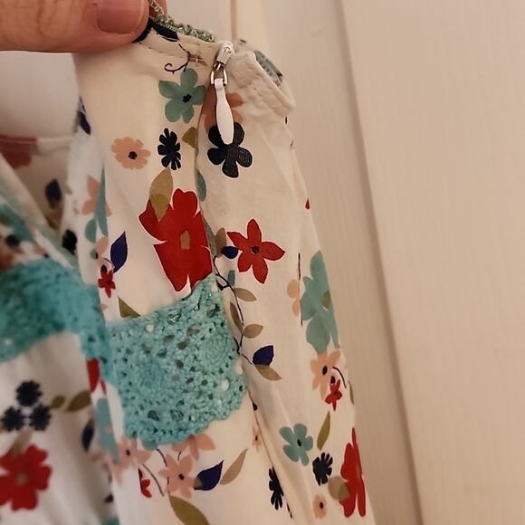 Lush Spaghetti Strap Floral Dress, Small - Picture 7 of 10